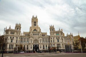 Palacio de Cibeles din Madrid, una dintre cele mai frumoase clădiri emblematice ale capitalei Spaniei